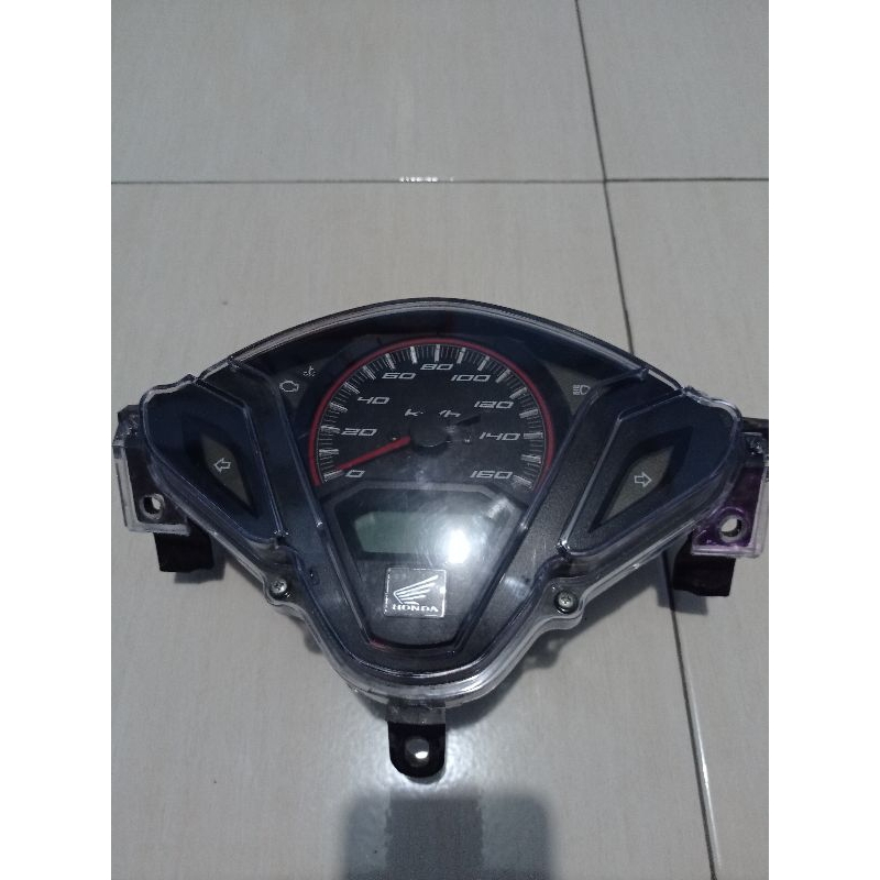 spidometer vario 125 old non iss