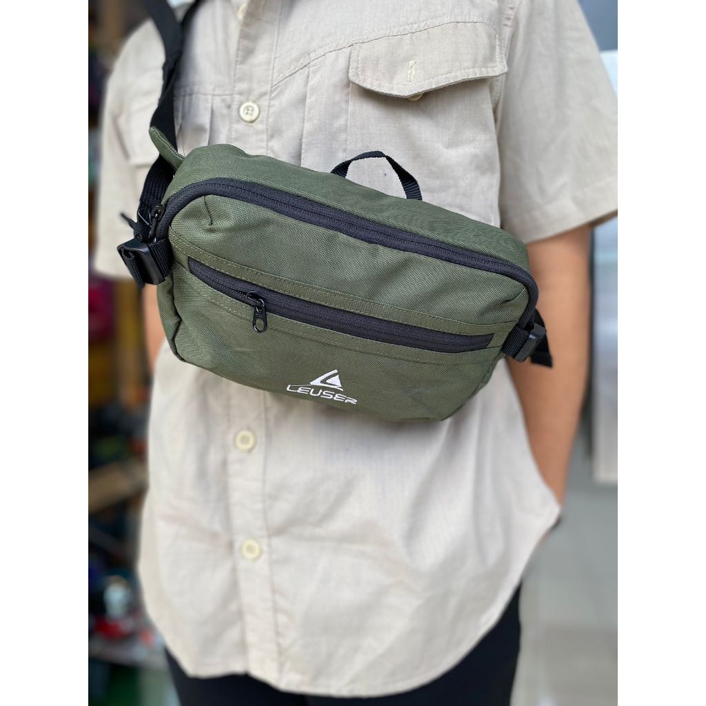 TAS PINGGANG LEUSER COMPACT
