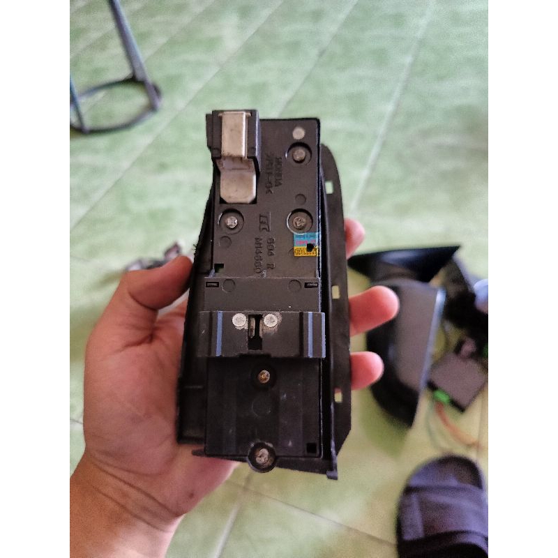 swich power window cityz ferio