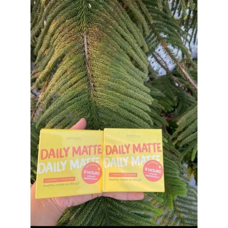 Emina Daily Matte Compact Powder Bedak Padat Emina