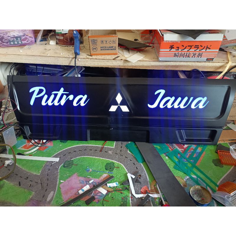 GRILL CUSTOM DENGAN LOGO L300