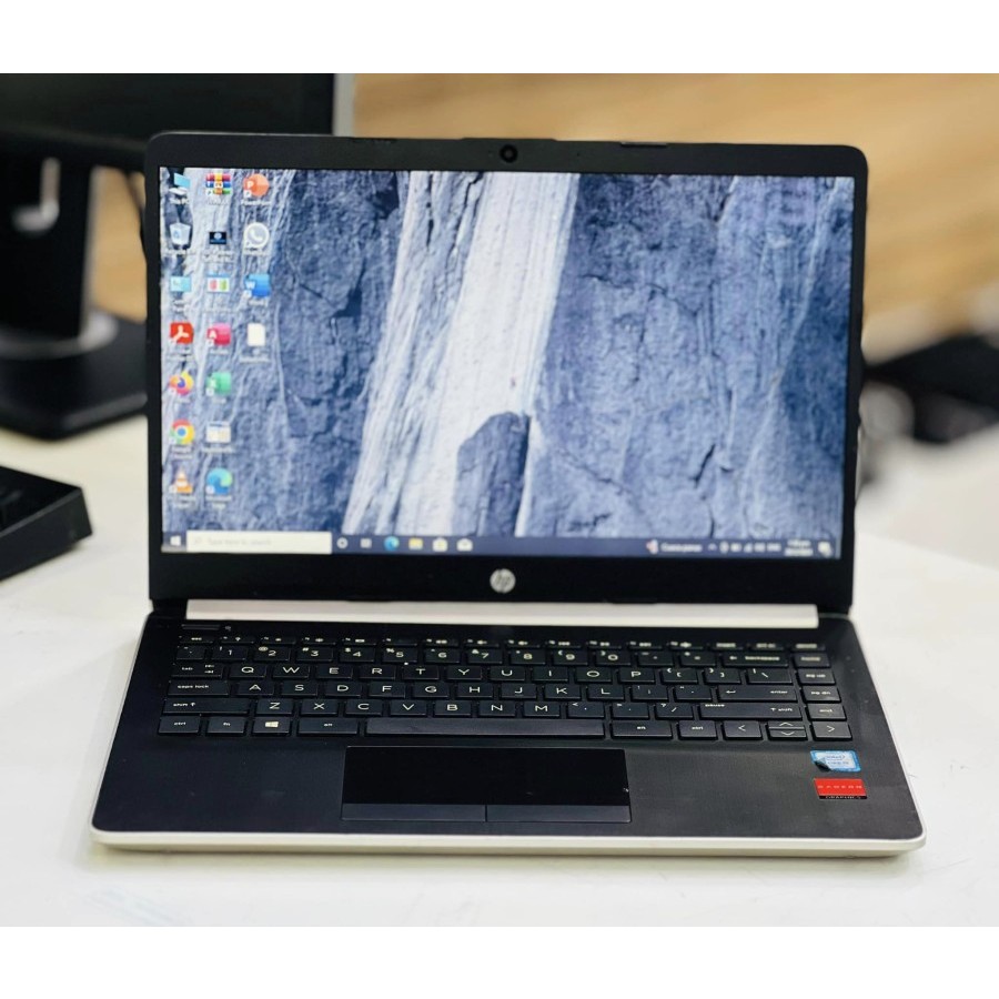 Laptop HP 14s-CF0035TX Core i5-8250U Ram 8Gb SSD 256Gb 14"