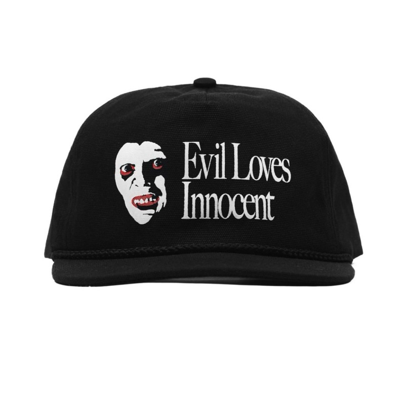 abigail - karl snapback cap