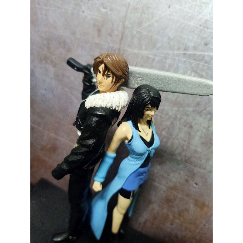 Figure Final Fantasy VIII Character Squall Leonhart Rinoa Heartilly