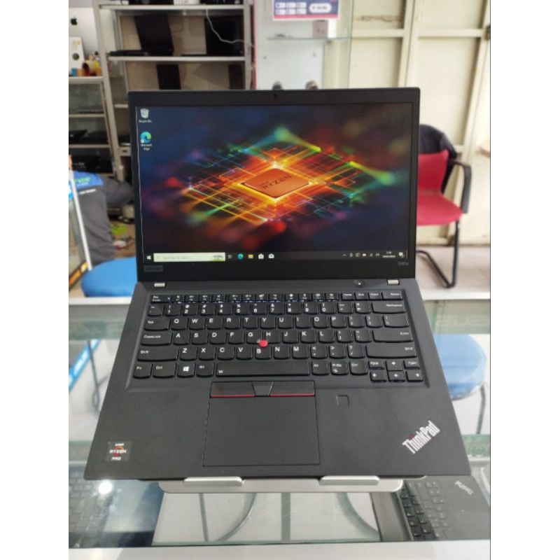 Lenovo thinkpad t495s