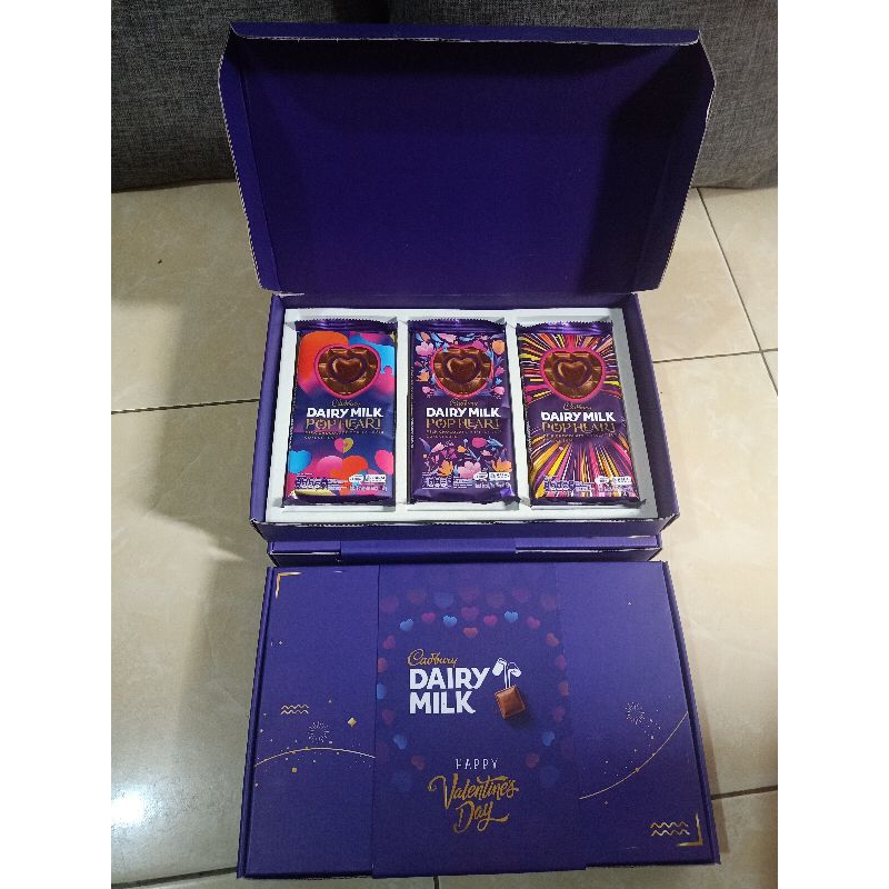 

Cadbury popheart gift box