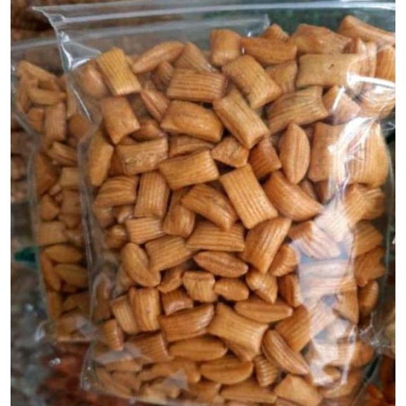 

C6369 KUE PANG PANGKUE BANTAL RASA MANIS GURIH BERAT 5 g SNACK KILOAN