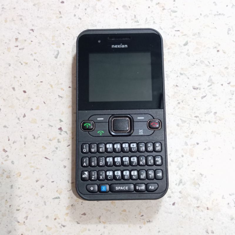 Handphone Nexian NX G733 normal siap pakai