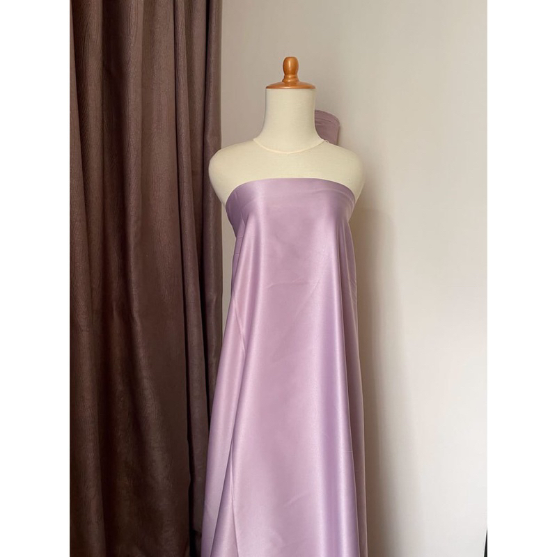 Bahan Kain Satin Velvet Premium Polos Meteran Seragam Lebaran Warna Ungu Muda Soft Lilac 19H