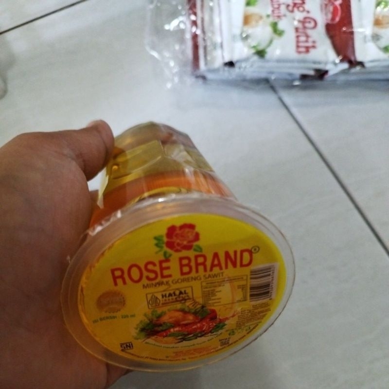 

Minyak Goreng Rose Brand 220ml
