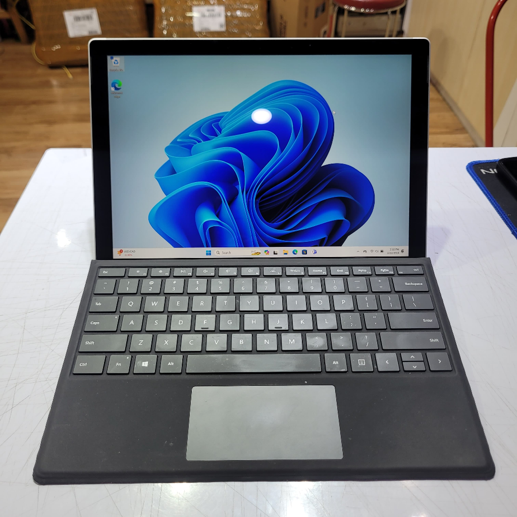 Microsoft Surface Pro 7+ i5 Gen 11 8Gb 12,3" Pixel Sense Graphite Promo + KEYBOARD