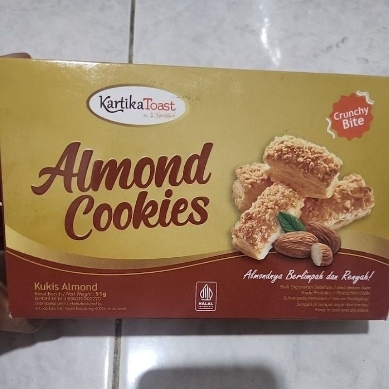 

Kartika Toast Almond Cookies 51gr