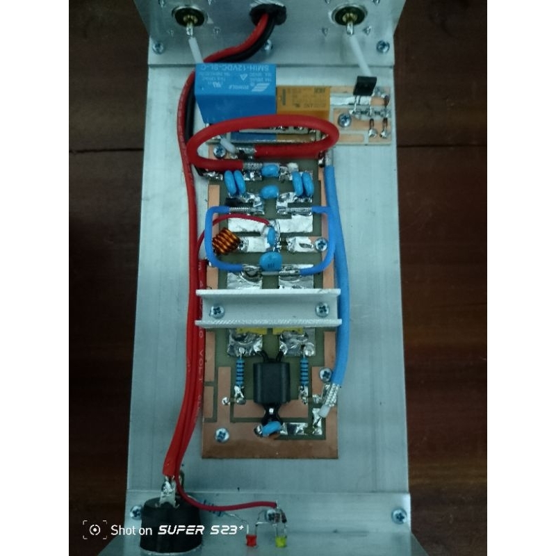 boster ht vhf,144 mhz,100 - 250watt.