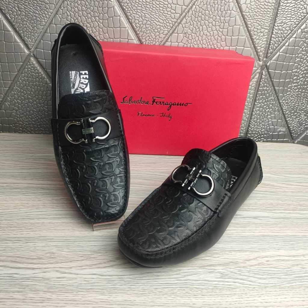 sepatu loafer hitam pria loafers slip on tanpa tali top branded - MD1083