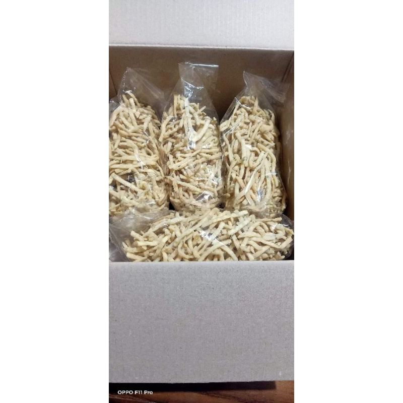 

kue stik bawang/makanan ringan/