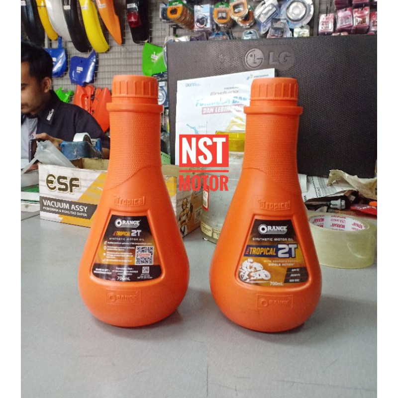 Oli Samping 2Tak Orange Tropical 700 ML Wangi Permen Karet