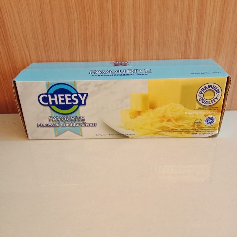 

KEJU Cheesy Favourite/Keju Cheddar Olahan 170 gr dan 500 gr