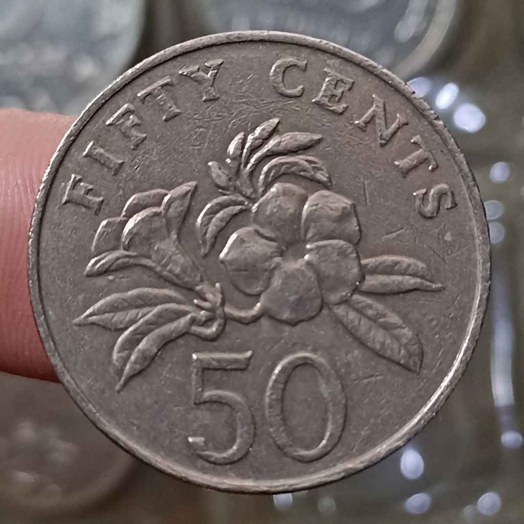 Koin Kuno Singapore 50 Cents