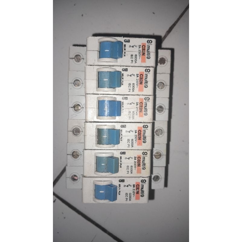 mcb bekas multi 2a