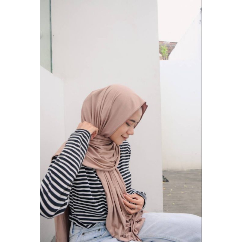 Pashmina Jersey Kaos by Alaia's Wear