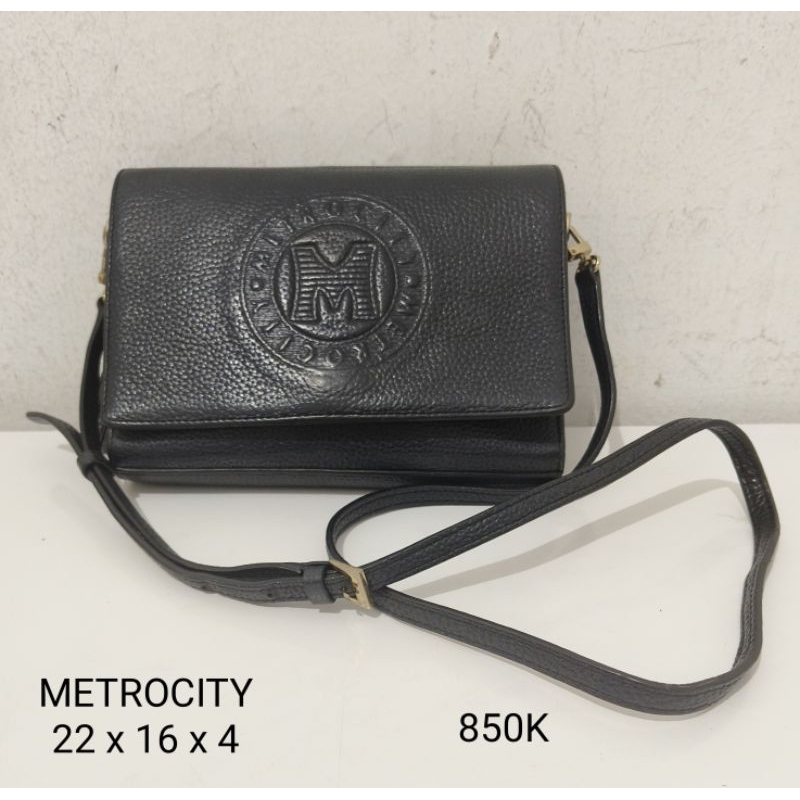 Metrocity Metro City Sling Bag Selempang