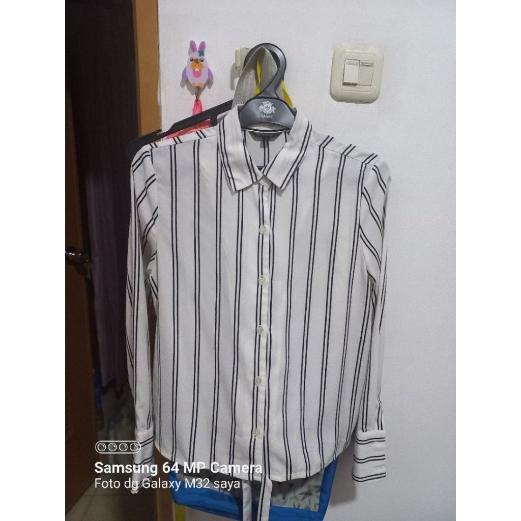 Kemeja putih hitam Executive original