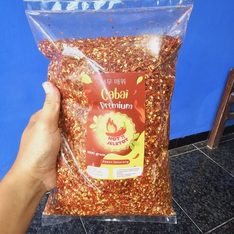 

Cabe bubuk Kasar PREMIUM/Chili flakes/Gocugaru kasar Pedas hot jeletot enak banget kemasan 1kg