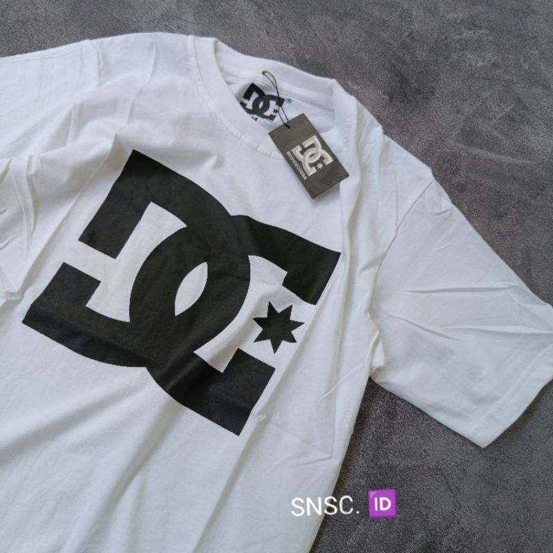 Kaos DC putih big logo / kaos distro DC shoes