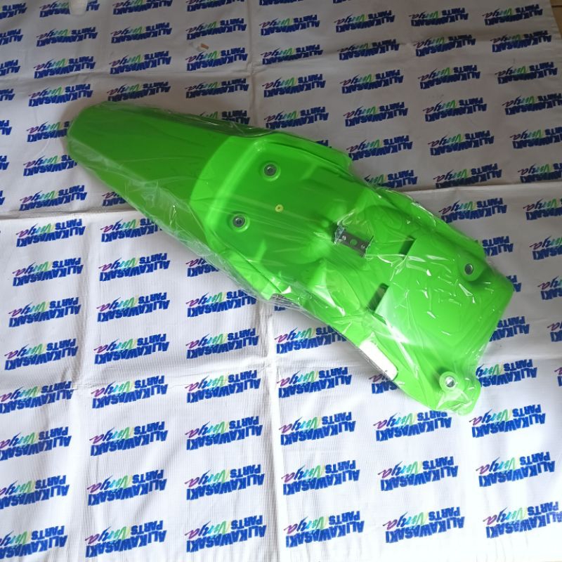 spakbor sepakbor Belakang klx 140 buntut klx140 hijau original