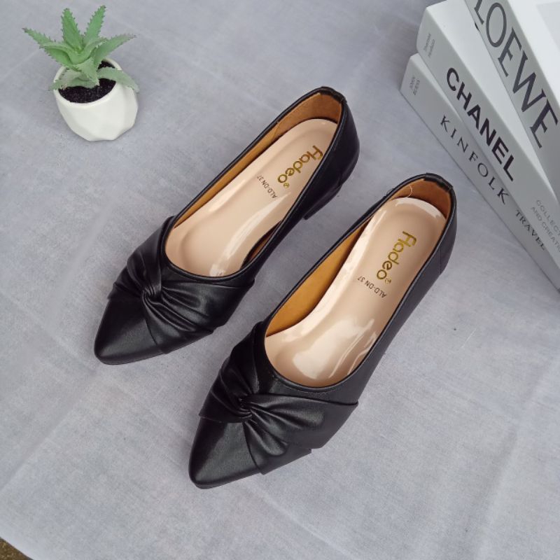 Pantofel Wanita Vita Kepang - Fladeo - Hak 3 cm - Pantofel Harian Wanita