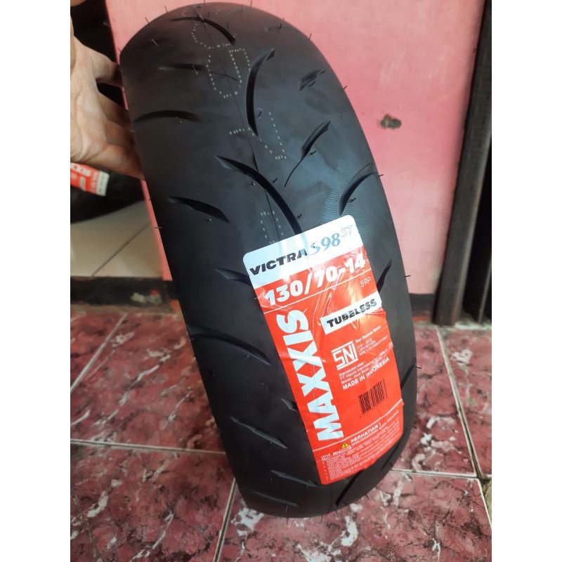 Ban maxxis victra 130/70-14