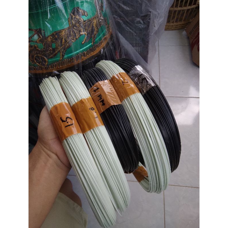 RUJI FIBER IMPORT ROLL WARNA PUTIH.