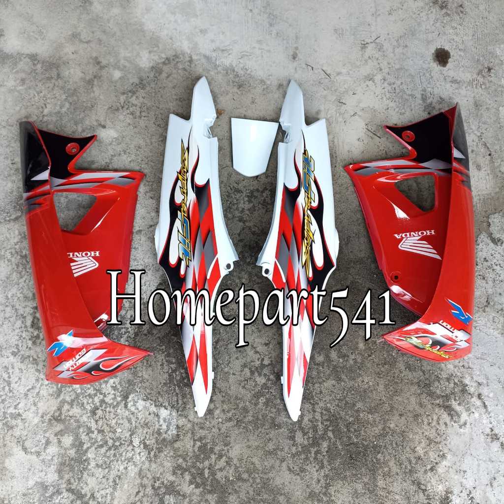 COVER BODY BELAKANG SUPRA FIT NEW SUPRA FIT X SET SAYAP LUAR SAYAP DALAM + STRIPING MERAH PUTIH