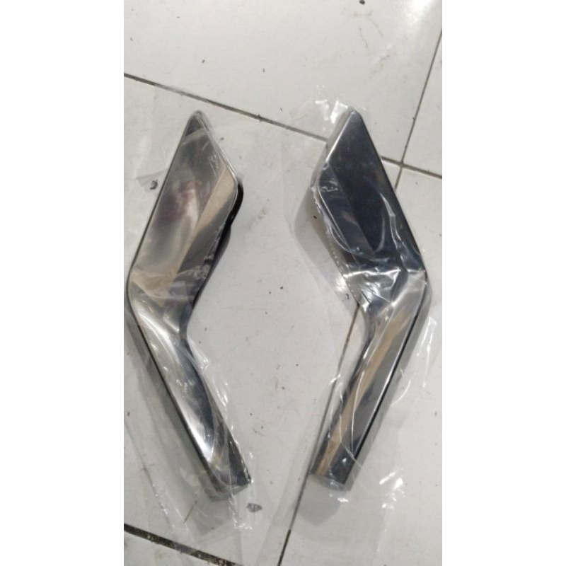 lis cover foglamp fortuner 2021