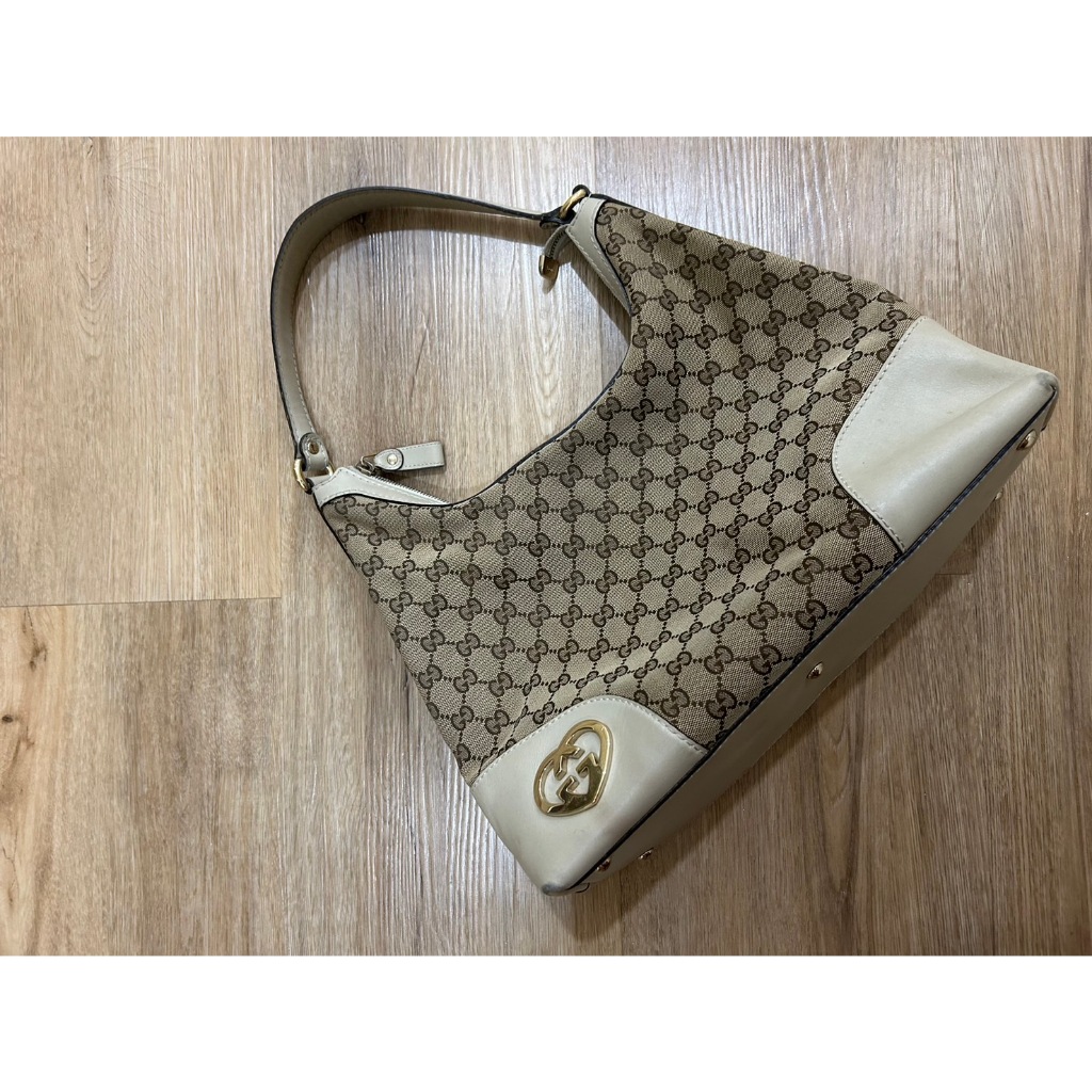 PRELOVED Gucci beige canvas and leather lovely hobo