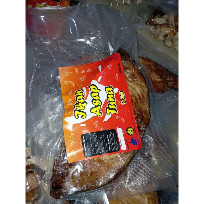 

Rumah Ikan Joogis X Poklahsar Sukma Jaya - IKAN ASAP TUNA Kemasan 100 Gram Up