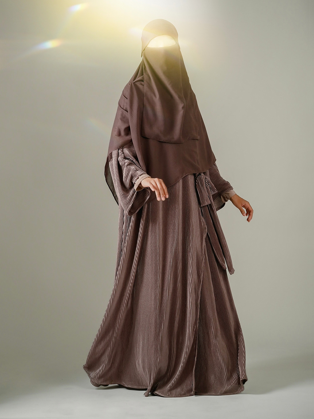 Taffy Ribbon Pleats Outer
