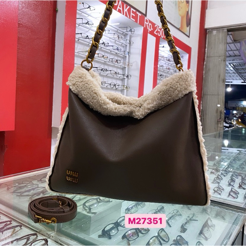 Tas fashion selempang shoulderbag handbag Hobo Laura&Shidai bolak-balik #M27351 #3291