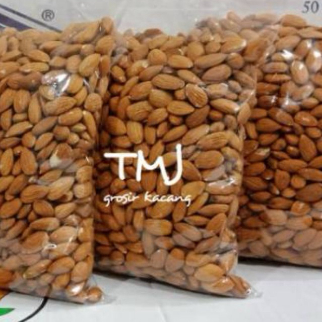 

KACANG ALMOND PANGGANG KUPAS PREMIUM 1KG (ROASTED)