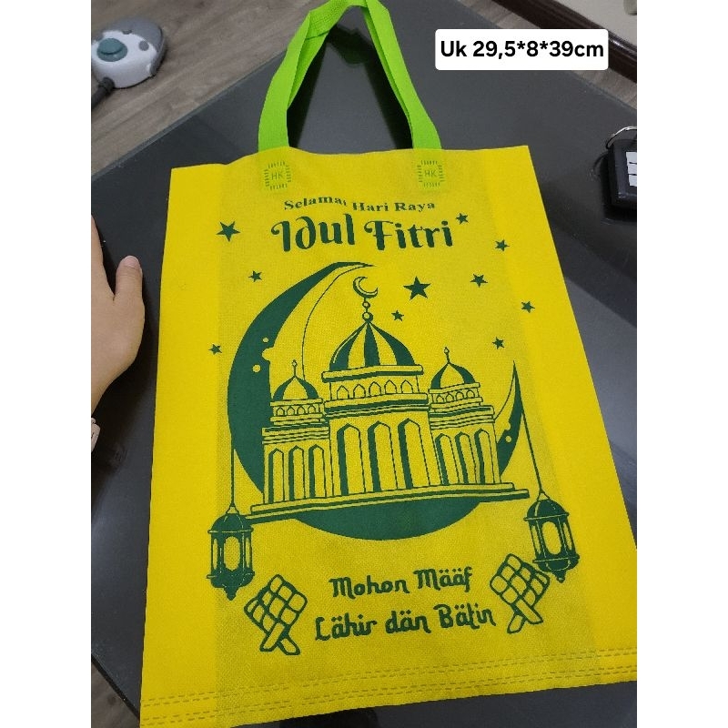

tas spunbound hari raya idul fitri lebaran kantongan packing eid al fitri tas hari raya muat kue