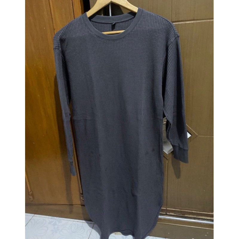 Tunik Rajut Uniqlo