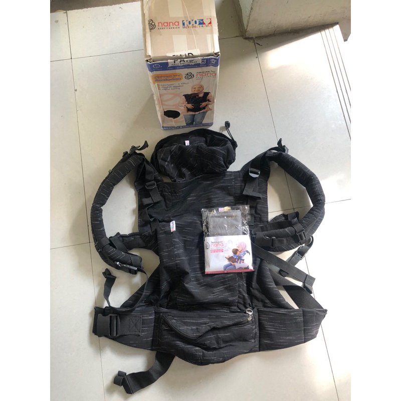 Nana Optima hitam gerimis