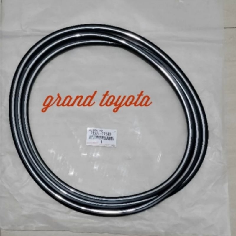 List Kaca Belakang Corolla Great Original