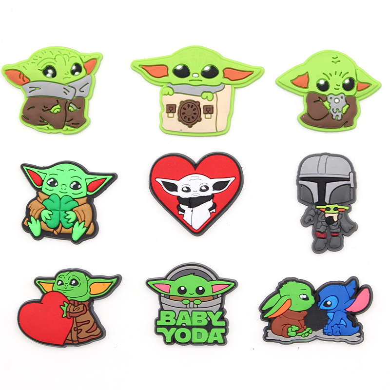 Cute baby yoda shoe charms kartun Alien DIY sandal pin Pengait Cantolan Sepatu Tempelan Akses sepatu