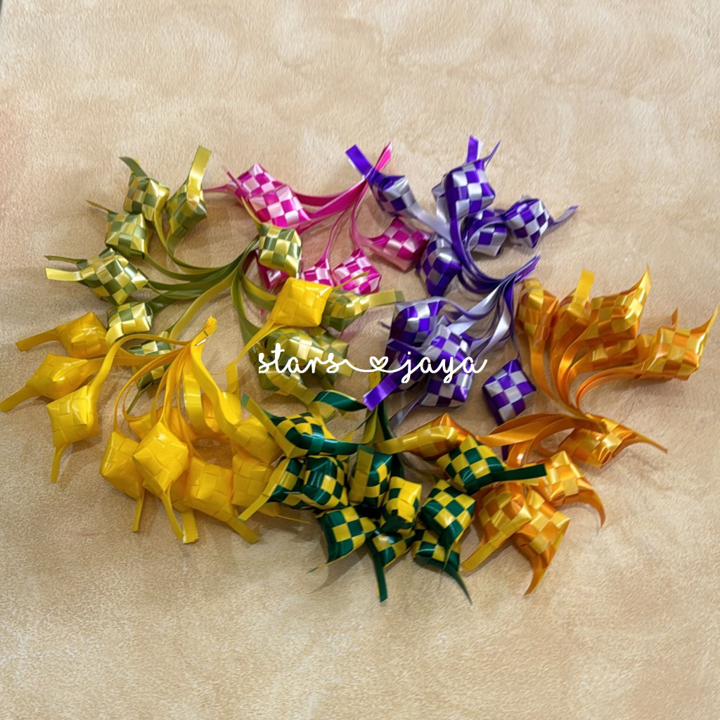 

Ketupat Hias Set Kecil, Ketupat Pita, Dekorasi Pita Ketupat