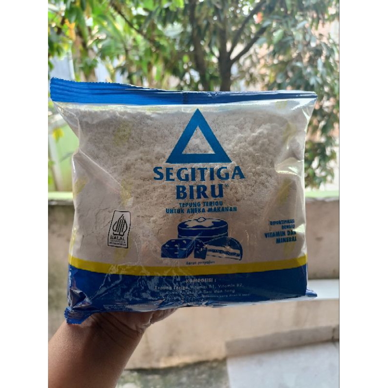 

Terigu segitiga biru 500grm