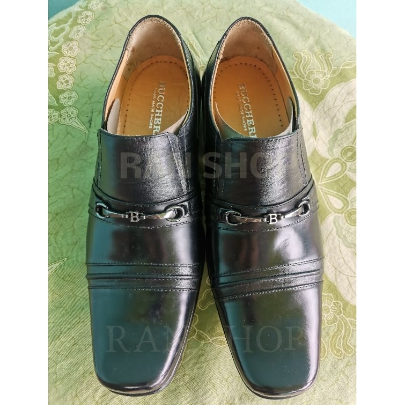 Sepatu Pantofel Buccheri