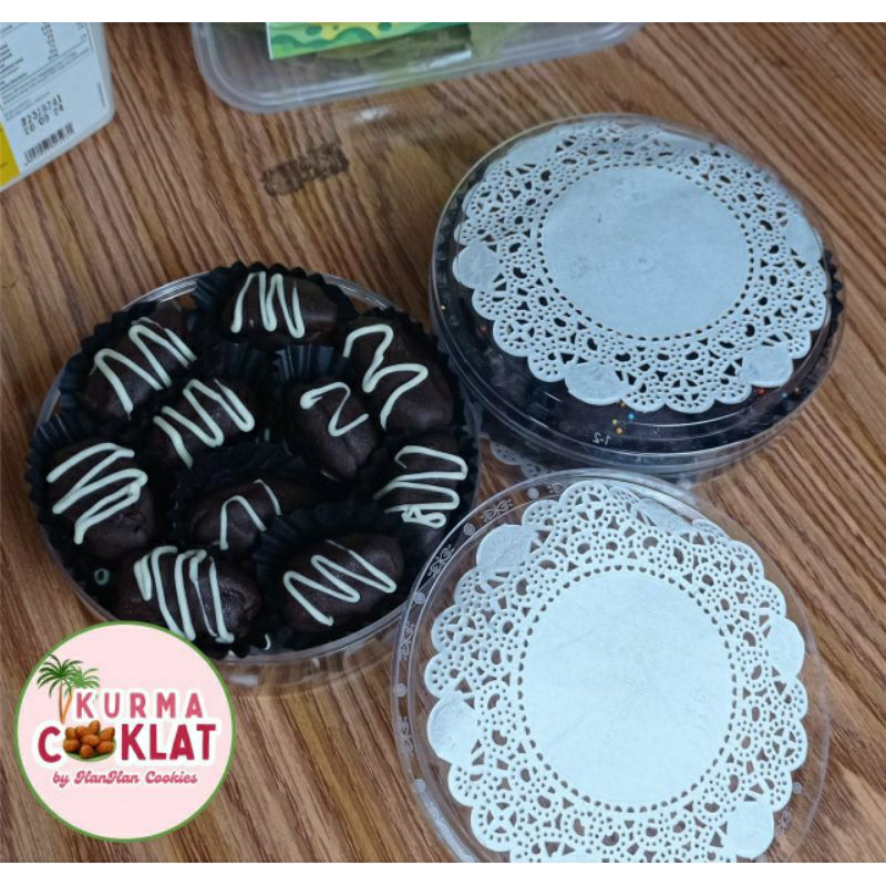 

Kurma Coklat