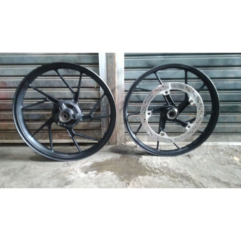 resing satria fu/ velg racing satria fu original