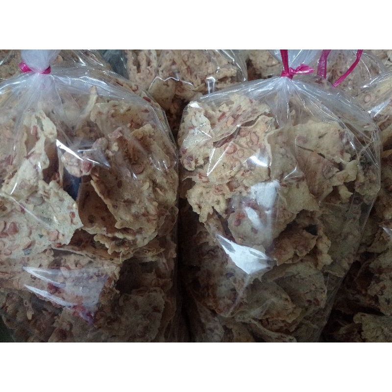 

Peyek/Rempeyek kacang tanah gurih renyah